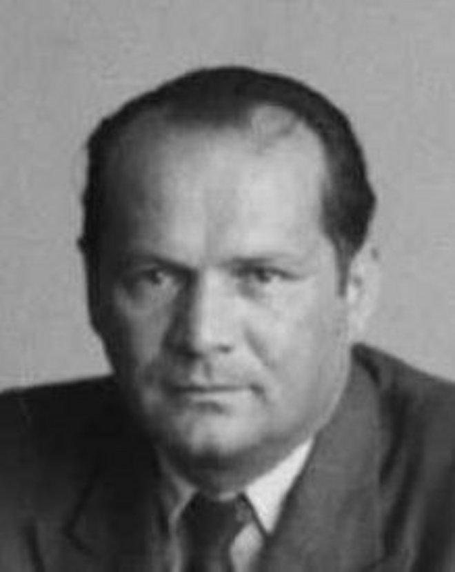 Portrait: Imrich Karvaš