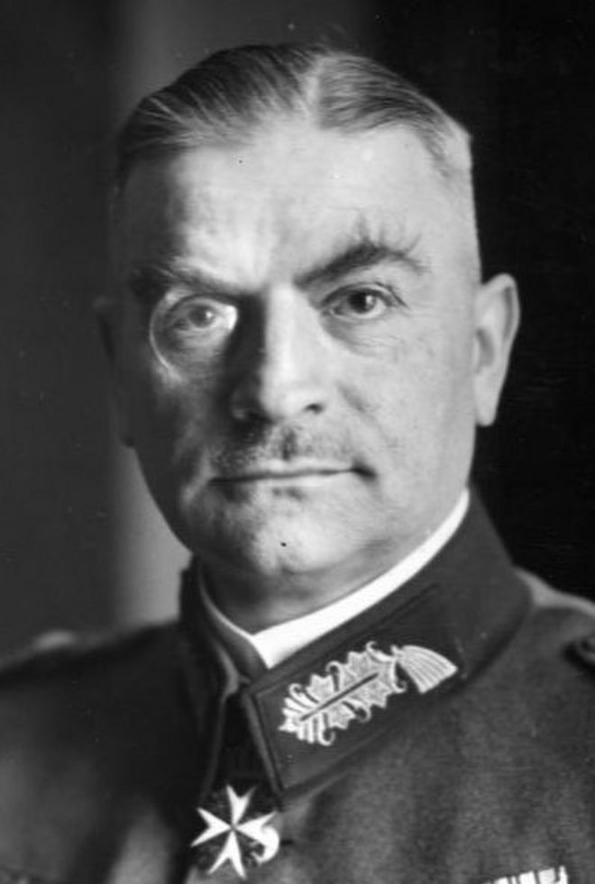 Portrait: Friedrich von Rabenau