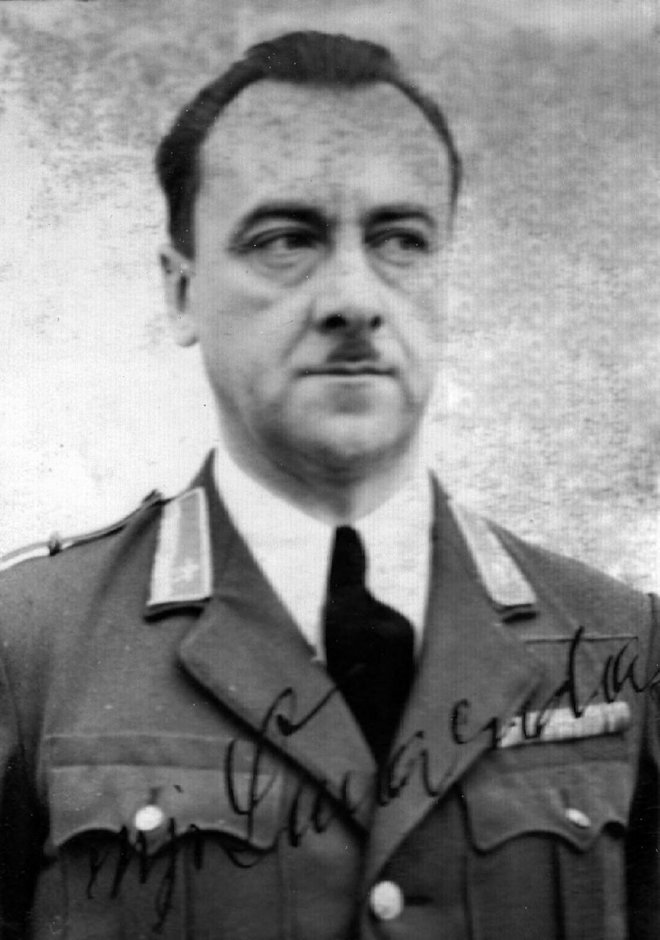Portrait: Rajmund Šmarda